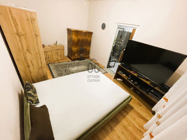 Eladó családi ház, Zalalövőn 14 M Ft, 2 szobás