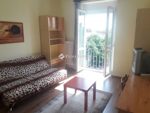 Eladó téglalakás, Budapesten, IV. kerületben 79.2 M Ft, 2 szobás