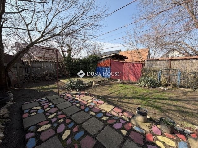 Eladó téglalakás, Vecsésen 74.9 M Ft, 4 szobás