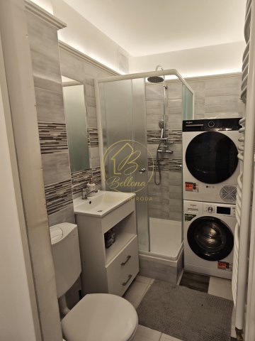 Eladó panellakás, Pécsett 49 M Ft, 1+1 szobás