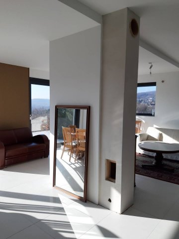 Eladó családi ház, Nagykovácsiban 328.5 M Ft, 7+1 szobás