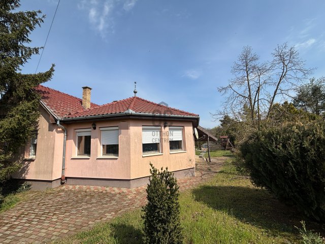 Eladó családi ház, Hajdúsámsonon 89 M Ft, 3 szobás