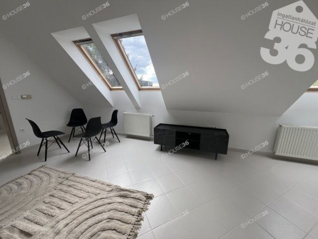 Eladó téglalakás, Kecskeméten 52.5 M Ft, 2 szobás