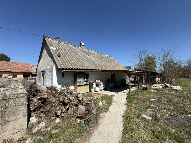 Eladó családi ház, Pátkán 16 M Ft, 2 szobás