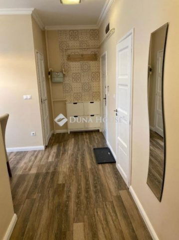 Eladó téglalakás, Kecskeméten 79 M Ft, 3 szobás