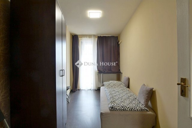 Kiadó téglalakás, albérlet, Kecskeméten 467 E Ft / hó
