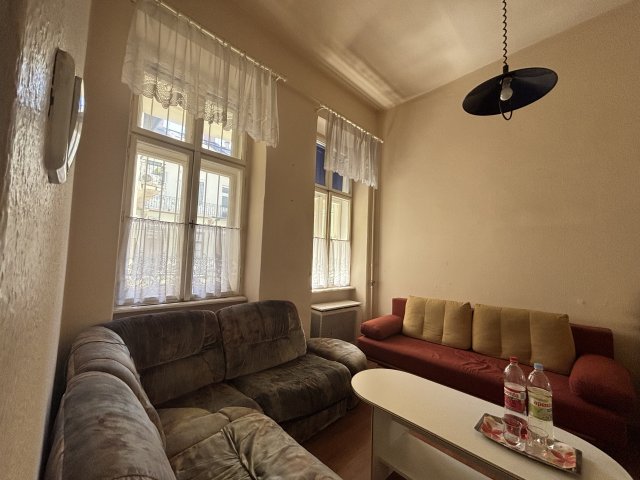 Eladó téglalakás, Budapesten, VI. kerületben 109.9 M Ft