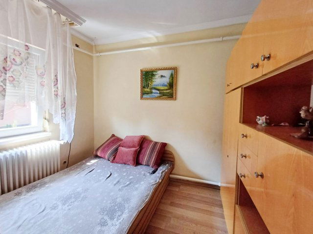 Eladó családi ház, Hajdúsámsonon 60.9 M Ft, 2+1 szobás