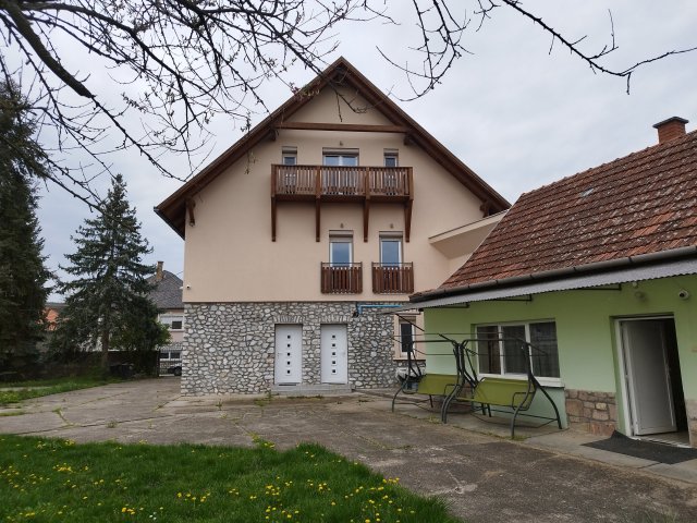 Eladó hotel, Bogácson 190 M Ft, 9 szobás / költözzbe.hu