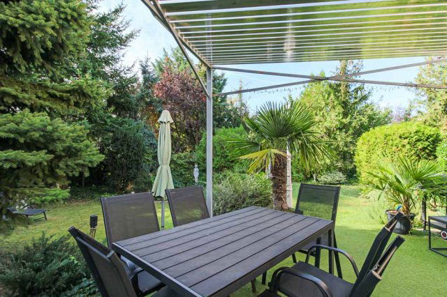 Eladó családi ház, Diósdon 150 M Ft, 7 szobás