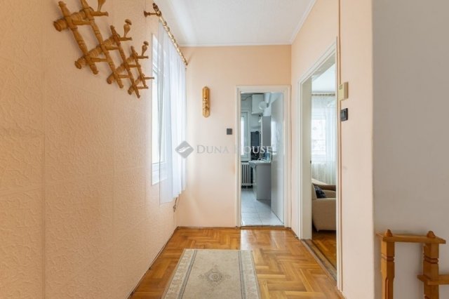 Eladó ikerház, Budapesten, XVIII. kerületben 80 M Ft, 3 szobás