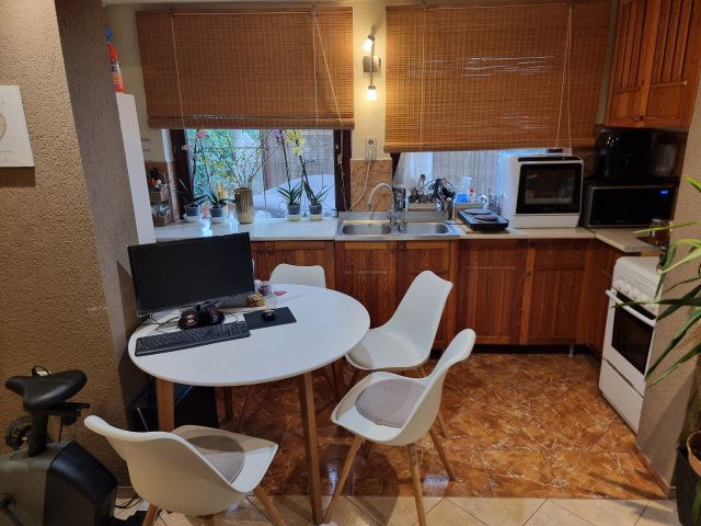 Eladó családi ház, Keszthelyen 84.9 M Ft, 3 szobás