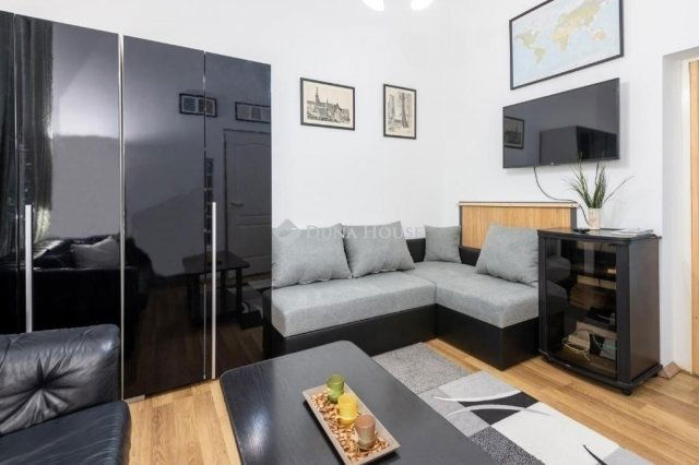 Eladó téglalakás, Budapesten, XIII. kerületben 48.9 M Ft