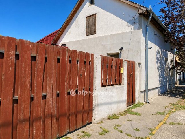 Eladó családi ház, Budapesten, XX. kerületben 126 M Ft, 4 szobás