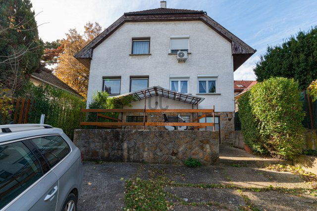 Kiadó ikerház, albérlet, Budapesten, II. kerületben, 3 szobás