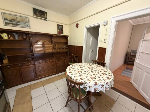 Kiadó családi ház, albérlet, Isaszegen 180 E Ft / hó, 3 szobás