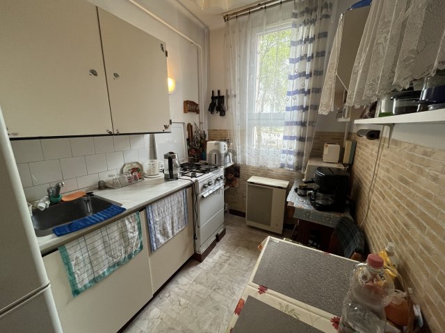 Eladó téglalakás, Debrecenben 53 M Ft, 2 szobás