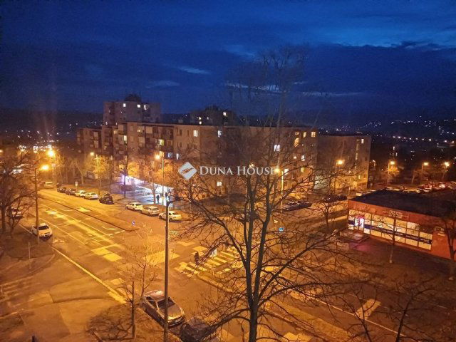 Eladó panellakás, Miskolcon 21.9 M Ft, 2 szobás