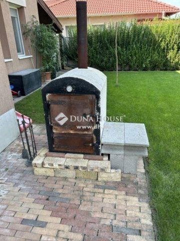 Eladó ikerház, Halásztelken 124.9 M Ft, 4 szobás