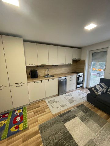 Eladó családi ház, Nyíregyházán 39.9 M Ft, 1+2 szobás