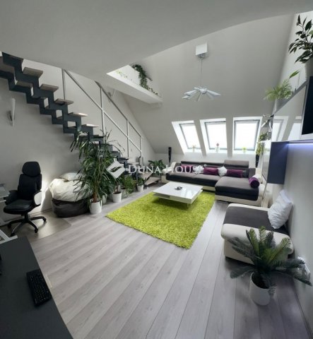 Eladó téglalakás, Budapesten, VI. kerületben 159 M Ft, 2 szobás