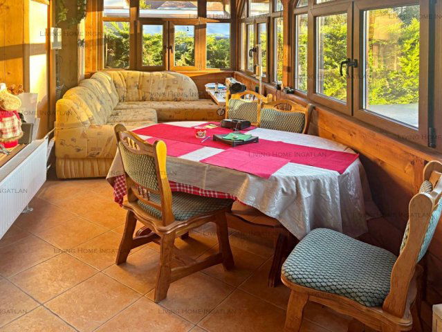 Eladó családi ház, Leányfaluban 150 M Ft, 3 szobás