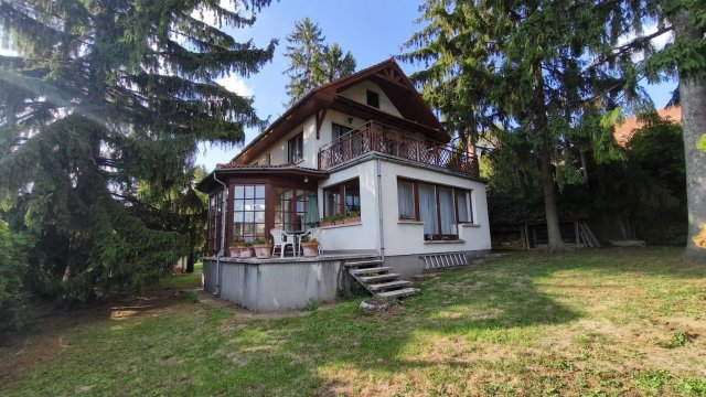 Eladó családi ház, Budakeszin 189 M Ft, 5 szobás