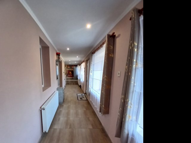 Eladó családi ház, Garén 24.9 M Ft, 3 szobás
