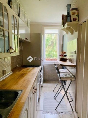 Eladó téglalakás, Budapesten, XII. kerületben 120 M Ft, 3 szobás