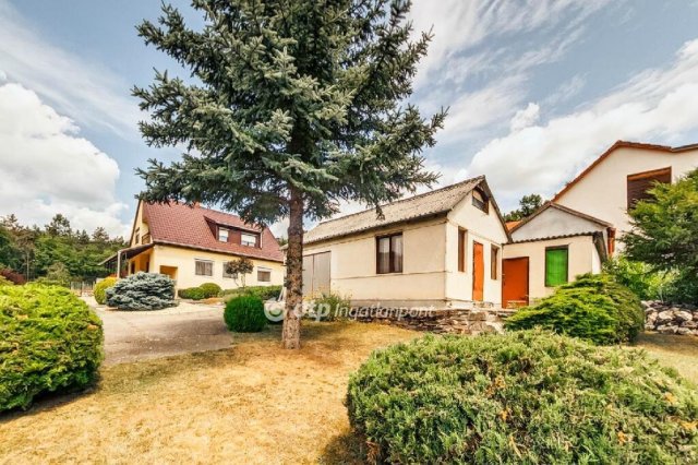 Eladó családi ház, Bogácson 99 M Ft, 6 szobás