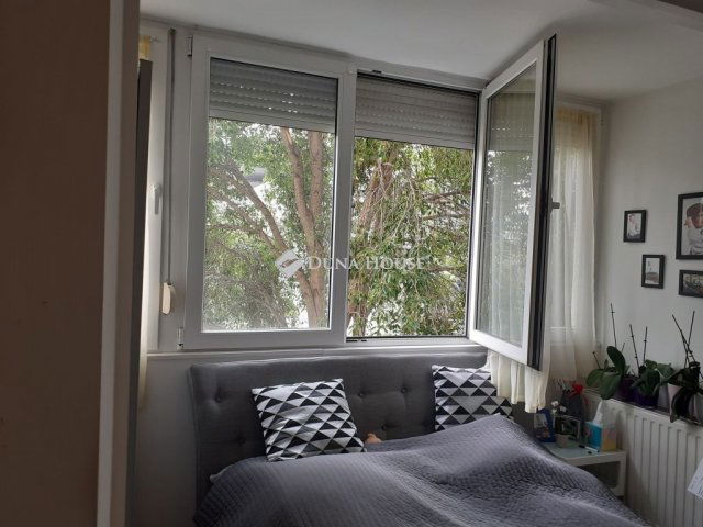 Eladó panellakás, Budapesten, XI. kerületben 89.7 M Ft, 1 szobás
