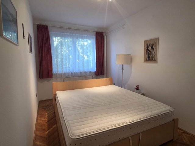 Eladó téglalakás, Szegeden, Csaba utcában 73 M Ft, 3 szobás