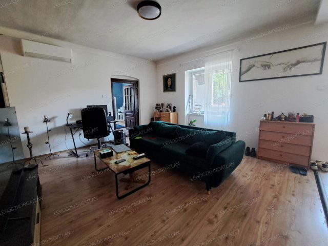 Eladó családi ház, Tiszarádon 13.5 M Ft, 2 szobás