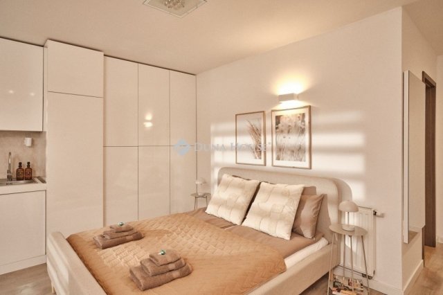 Eladó téglalakás, Pécsett 139.9 M Ft, 2 szobás