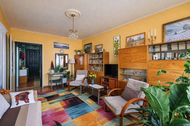 Eladó panellakás, Budapesten, III. kerületben 57.9 M Ft, 2 szobás