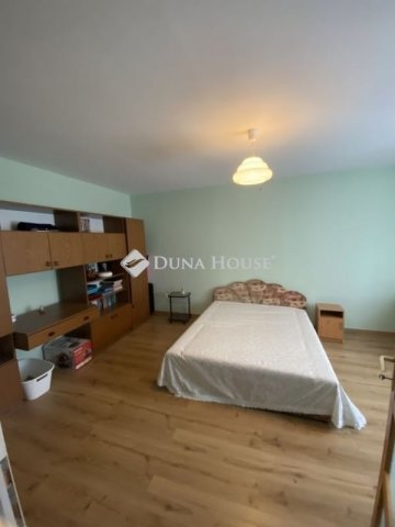 Eladó családi ház, Szatymazon 75 M Ft, 4 szobás