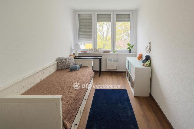 Eladó panellakás, Budapesten, XXI. kerületben 73.9 M Ft, 3 szobás