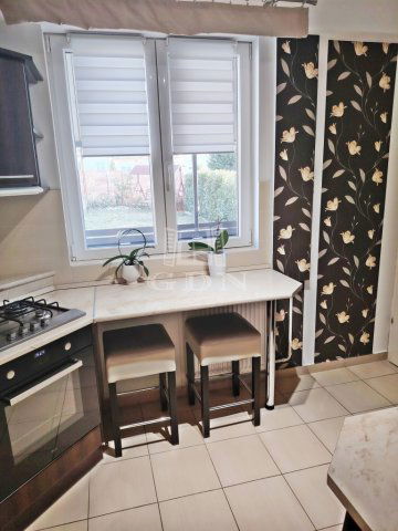 Eladó családi ház, Kistarcsán 142 M Ft, 3 szobás