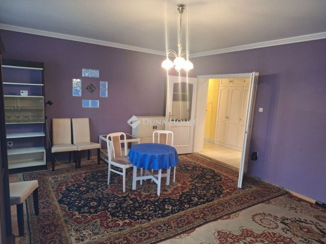 Eladó téglalakás, Kecskeméten 54.9 M Ft, 2 szobás