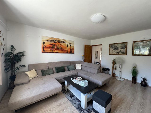 Eladó családi ház, Csipkereken 27.9 M Ft, 2 szobás