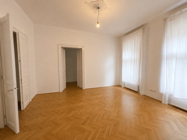 Eladó téglalakás, Budapesten, X. kerületben, Füzér utcában