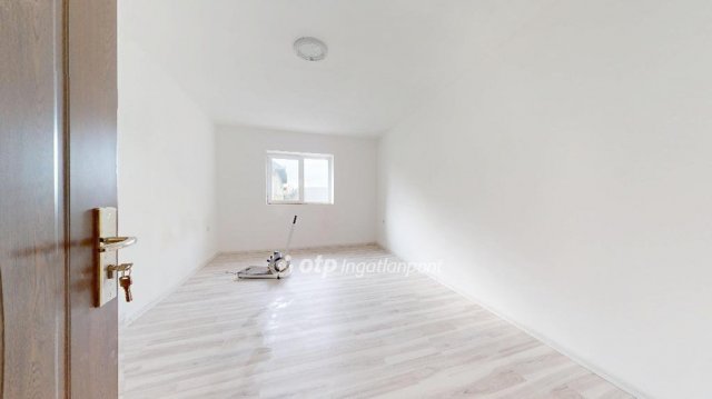 Eladó családi ház, Nagykállóban 31 M Ft, 2 szobás