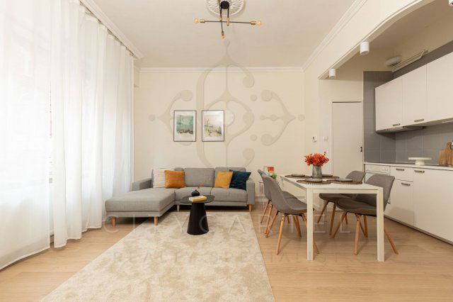 Eladó téglalakás, Budapesten, VIII. kerületben 92.9 M Ft