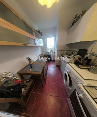 Eladó téglalakás, Budapesten, IV. kerületben 54.5 M Ft, 1 szobás
