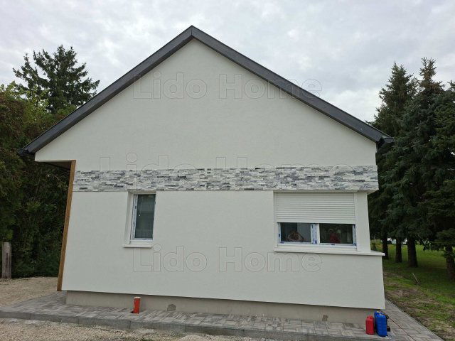 Eladó nyaraló, Balatonkeresztúron 72 M Ft, 1+2 szobás