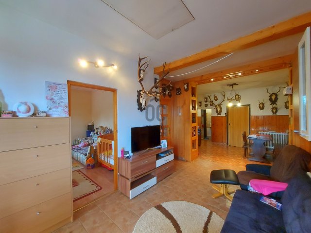 Eladó családi ház, Mogyoródon 79.99 M Ft, 5 szobás