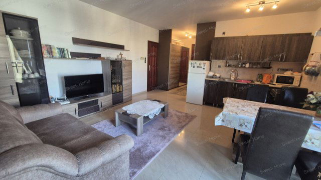 Eladó téglalakás, Kecskeméten 49.9 M Ft, 1+1 szobás