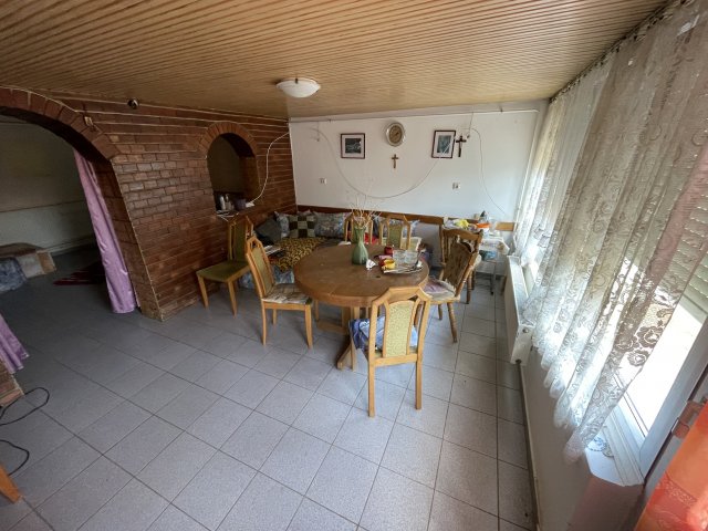 Eladó családi ház, Romándon 38.5 M Ft, 2+1 szobás
