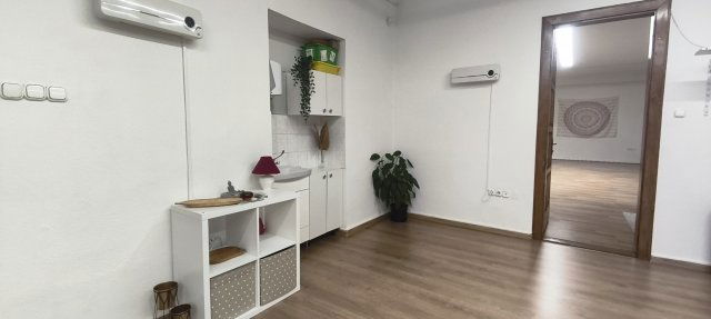 Eladó iroda, Budapesten, XIII. kerületben 110 M Ft