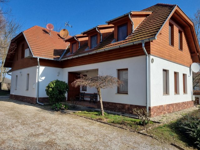 Eladó téglalakás, Zalacsányon 39.9 M Ft, 2 szobás